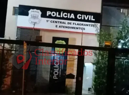 Casal é rendido por dupla armada e tem moto roubada em Rio Preto