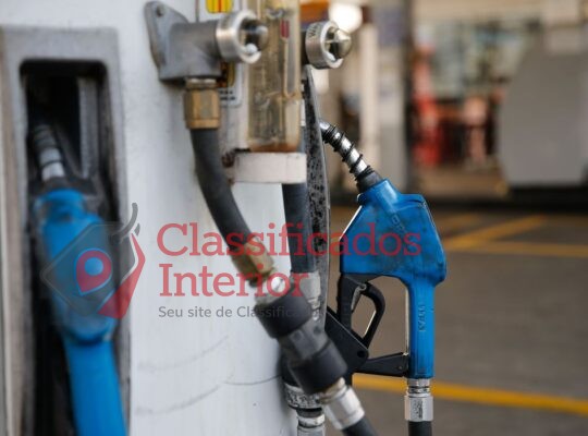 Motorista abastece R$ 200 e foge sem pagar em Rio Preto