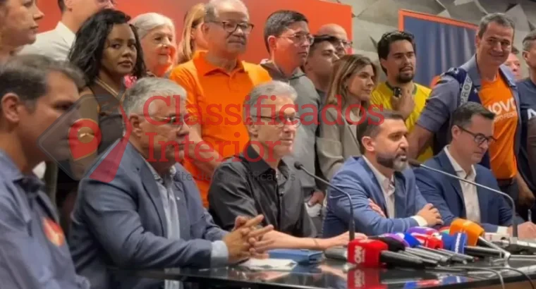Zema oficializa candidatura com discurso anti