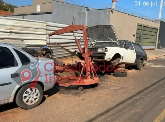 Fiscalização intensifica combate a veículos abandonados nas ruas de Rio Preto